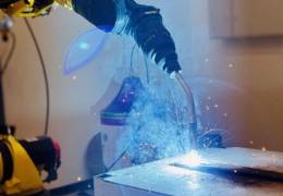 Fanuc 100iD Kaynak Robotu